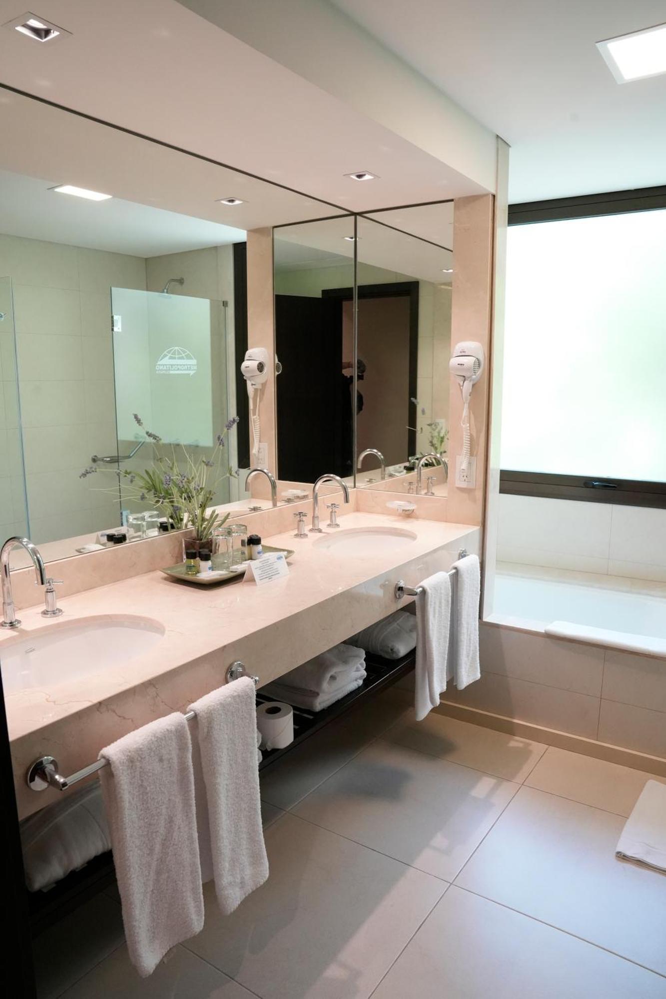 Hotel Metropolitano Supara Buenos Aires Luaran gambar